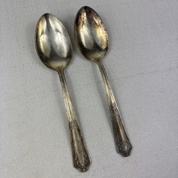 HB Co. HBC6‎ Silver plate Dinner Soup Spoons Set Of 2 - Picture 2 of 11